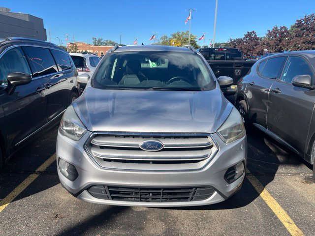 Used 2018 Ford Escape Titanium FWD image 2