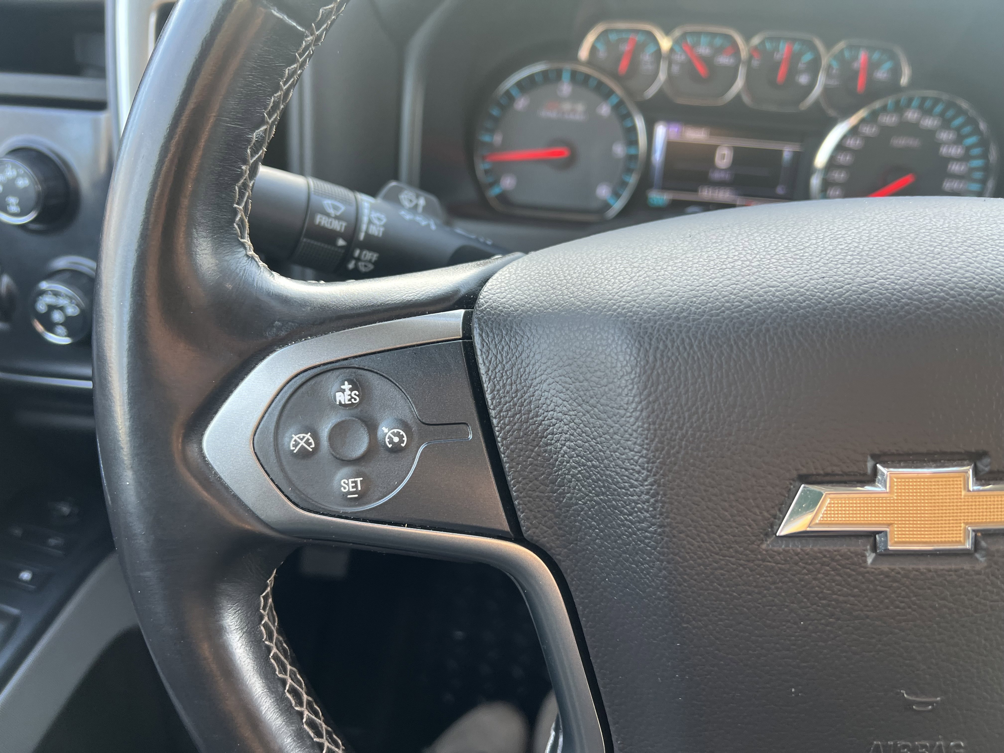 Used 2016 Chevrolet Silverado 1500 LT w/ LT Convenience Package image 18