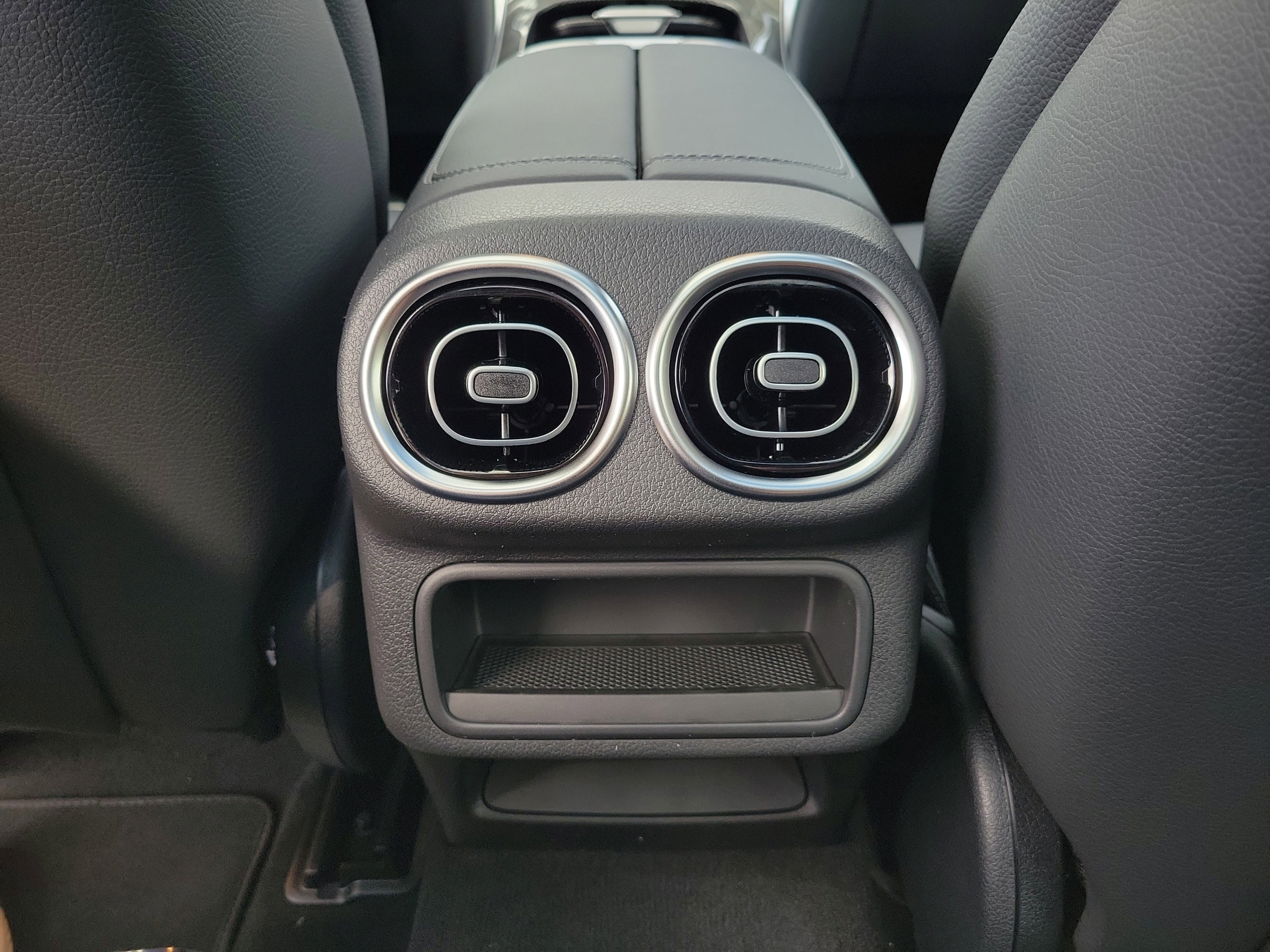 New 2026 Mercedes-Benz GLC 43 AMG 4MATIC image 11