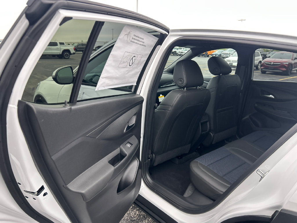 New 2026 Buick Envista Preferred FWD image 30