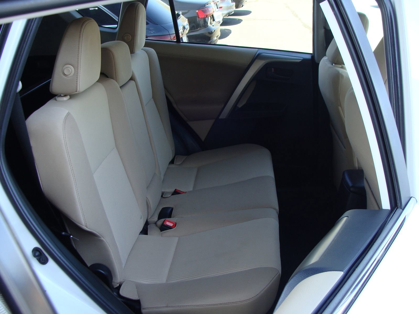 Used 2013 Toyota RAV4 XLE AWD/4WD image 11