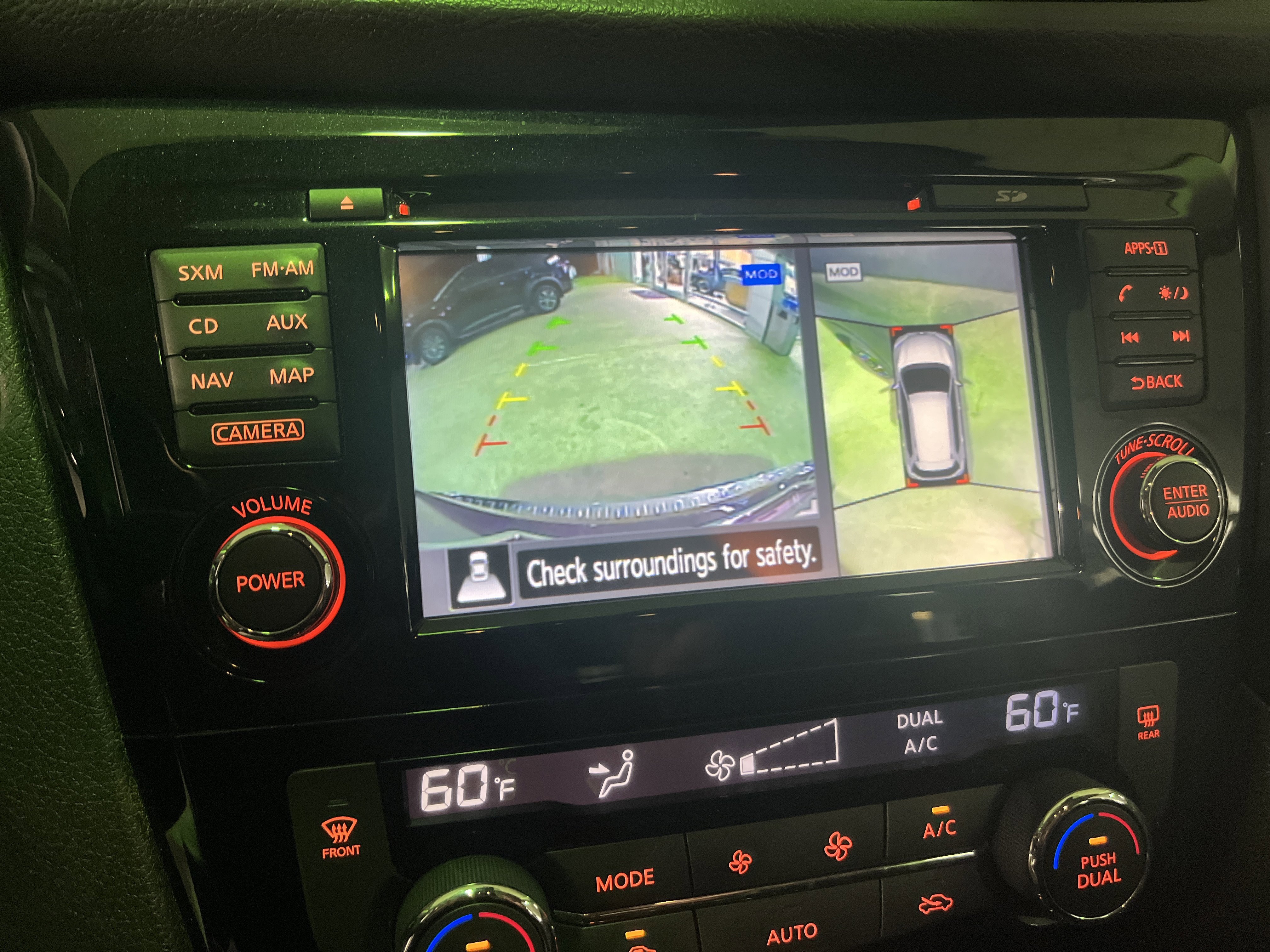 Used 2017 Nissan Rogue SL w/ SL Premium Package image 15