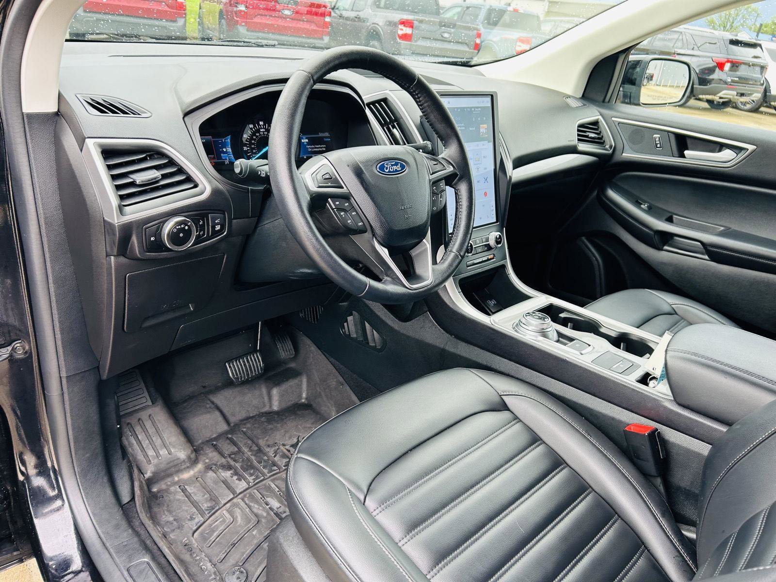 Used 2024 Ford Edge SEL w/ Convenience Package AWD/4WD image 15
