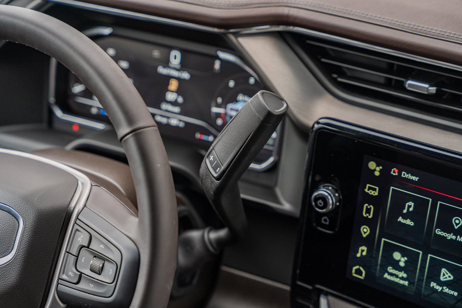 Used 2025 GMC Sierra 3500 Denali w/ Denali Reserve Package image 48