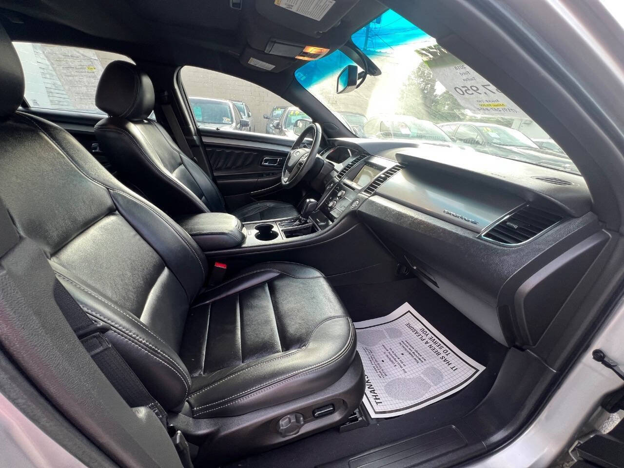 Used 2018 Ford Taurus SEL w/ Equipment Group 201A FWD image 13