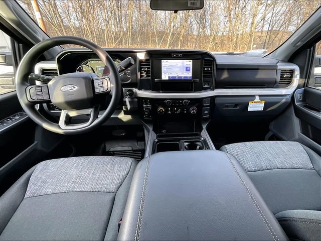 New 2026 Ford F350 XLT w/ FX4 Off-Road Package image 6