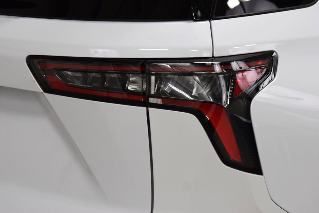 New 2026 Chevrolet Equinox ACTIV FWD image 22
