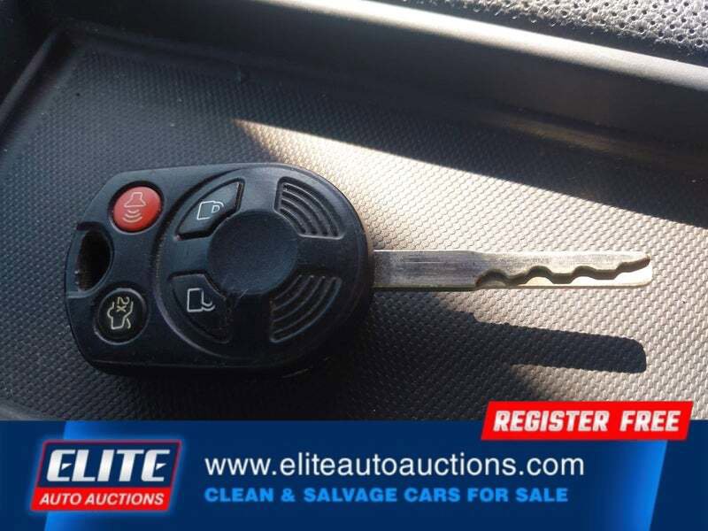 Used 2017 Ford Focus S image 21