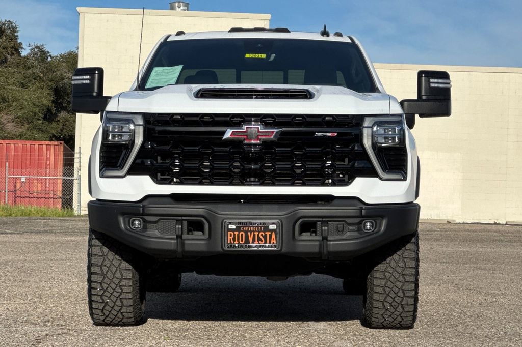 Certified 2024 Chevrolet Silverado 2500 ZR2 w/ ZR2 Bison Edition image 9