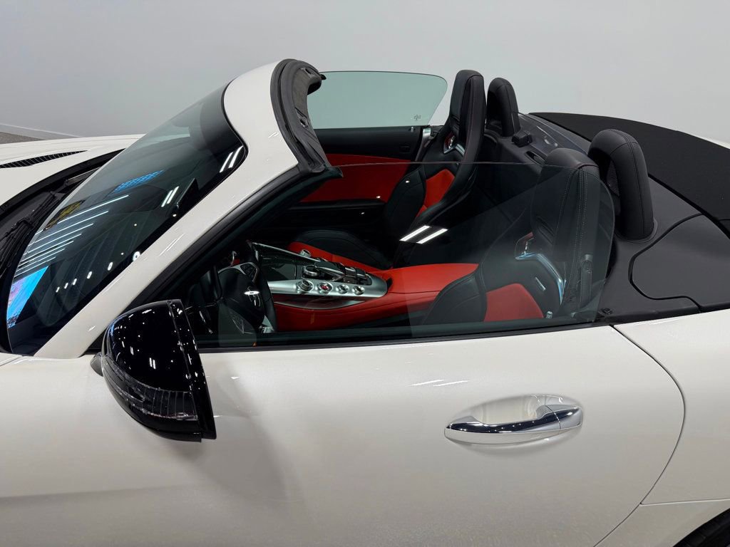 Used 2018 Mercedes-Benz AMG GT Roadster image 14