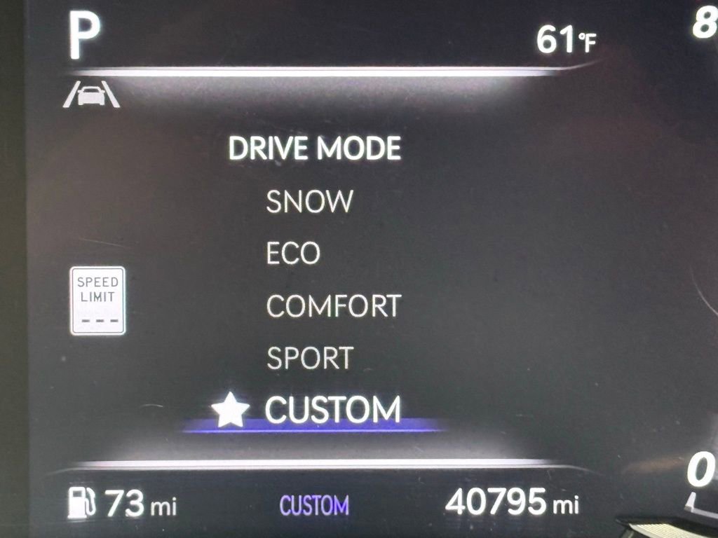 Used 2024 Genesis GV80 2.5T AWD/4WD image 46