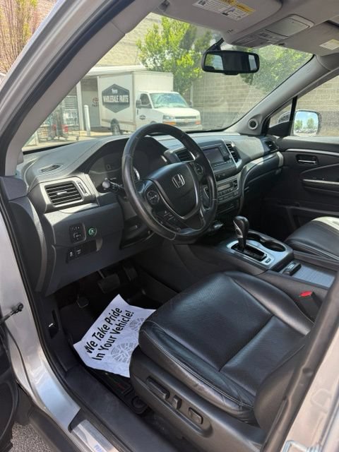 Used 2017 Honda Ridgeline RTL image 11