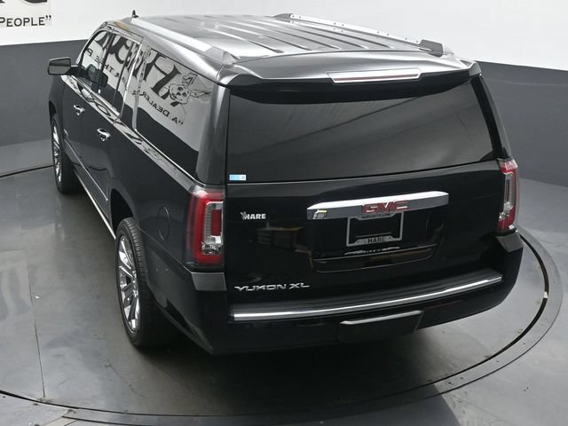 Used 2017 GMC Yukon XL Denali w/ Open Road Package AWD/4WD image 78
