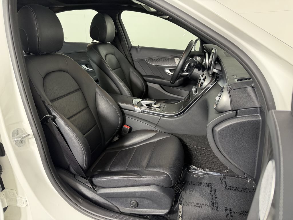 Used 2015 Mercedes-Benz C 300 4MATIC Sedan image 25
