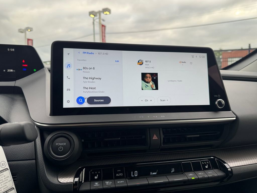 New 2025 Toyota Prius XLE image 26