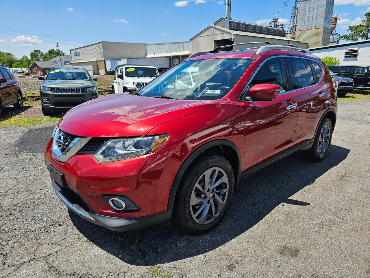 Used 2016 Nissan Rogue SL w/ SL Premium Package AWD/4WD image 3
