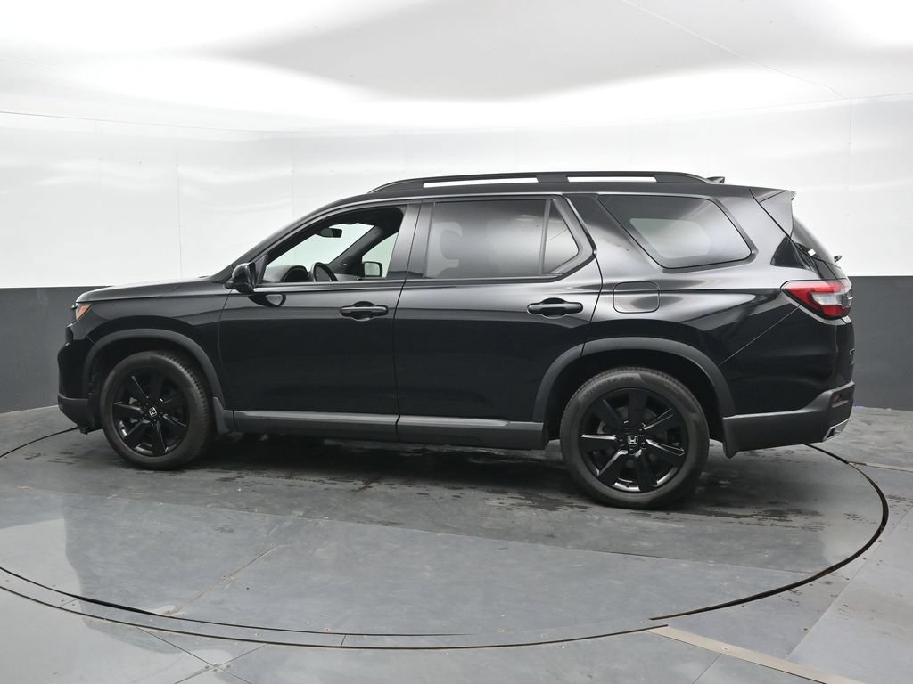 Used 2023 Honda Pilot Elite image 9