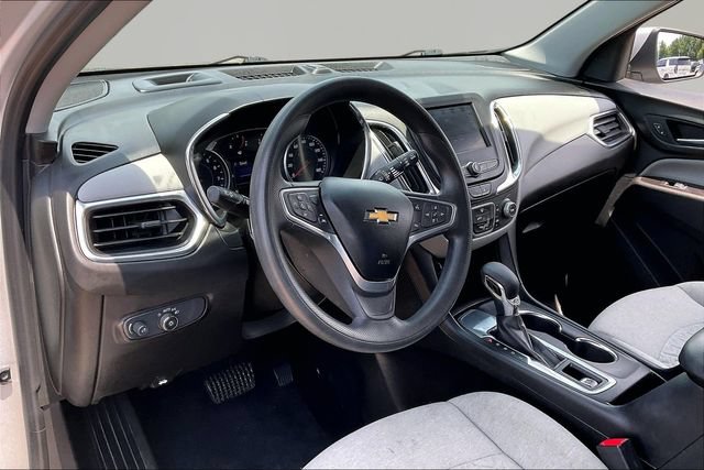 Used 2022 Chevrolet Equinox LT FWD image 12