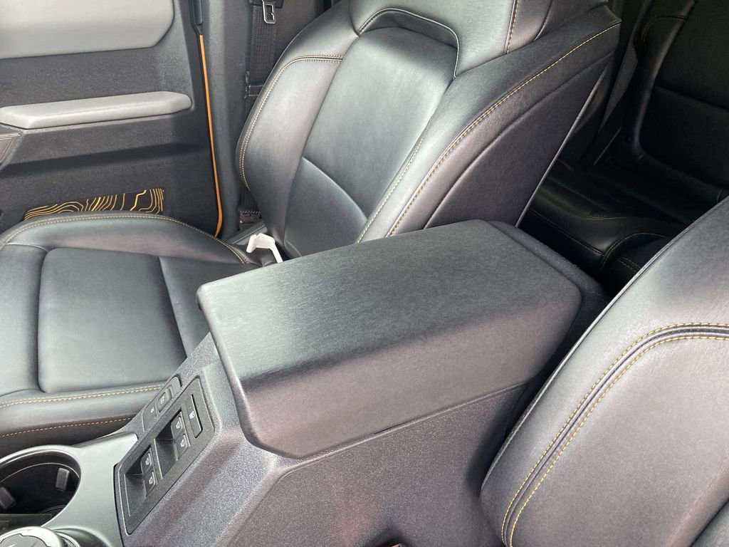 Used 2022 Ford Bronco Badlands w/ Sasquatch Package image 21