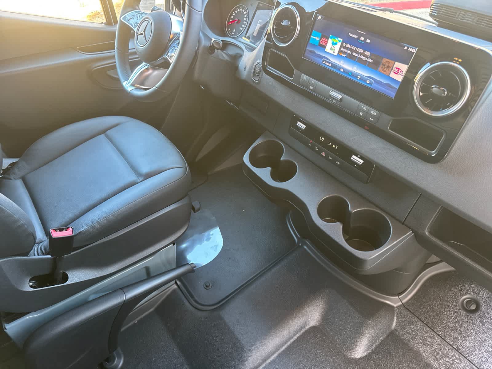 New 2026 Mercedes-Benz Sprinter 2500 image 14