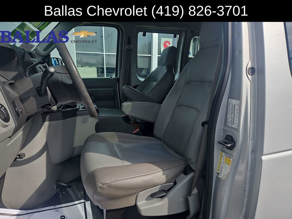 Used 2011 Ford E-350 and Econoline 350 XL w/ PWR Windows & Locks Group RWD image 19