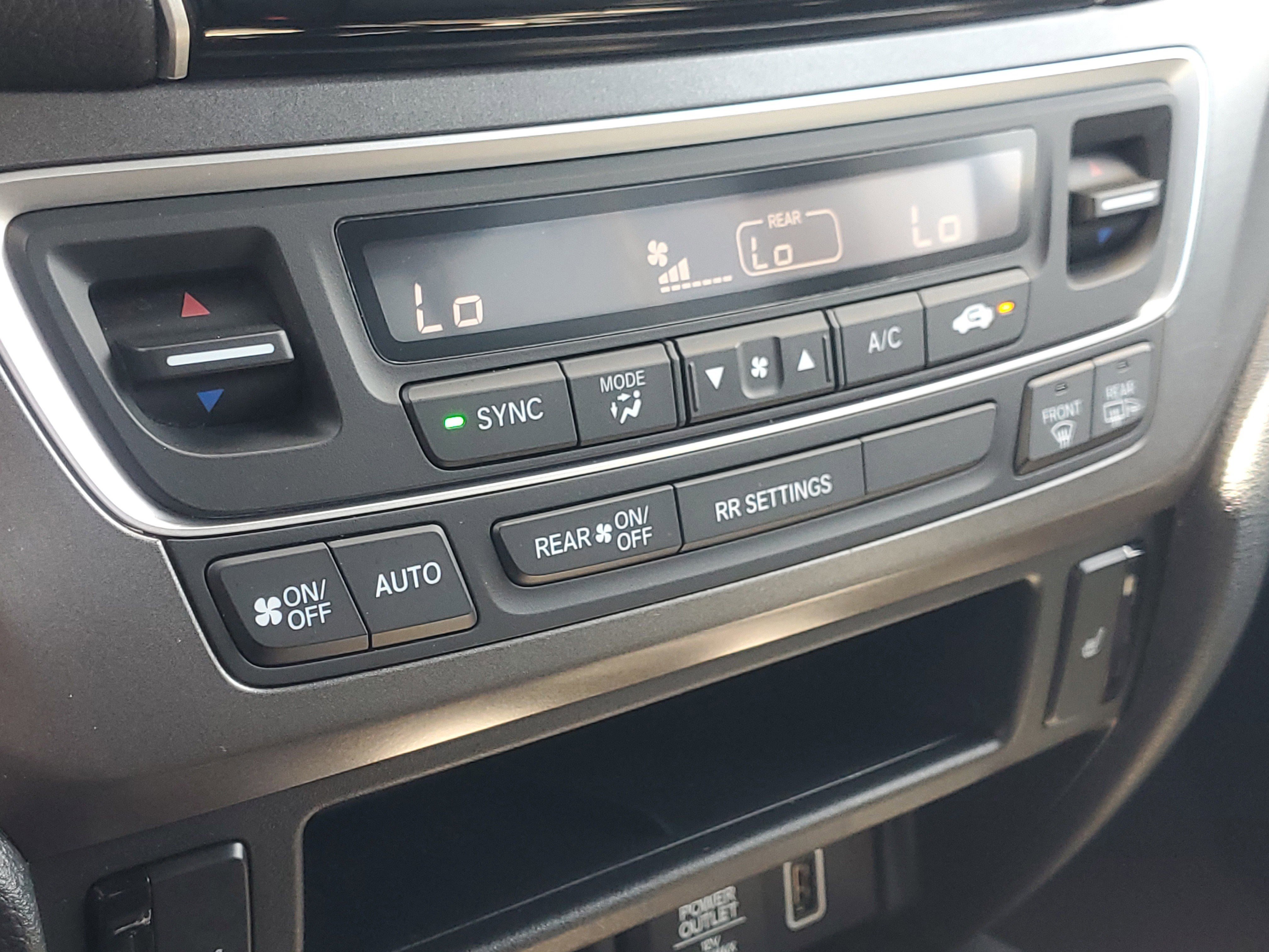 Used 2022 Honda Passport EX-L image 30