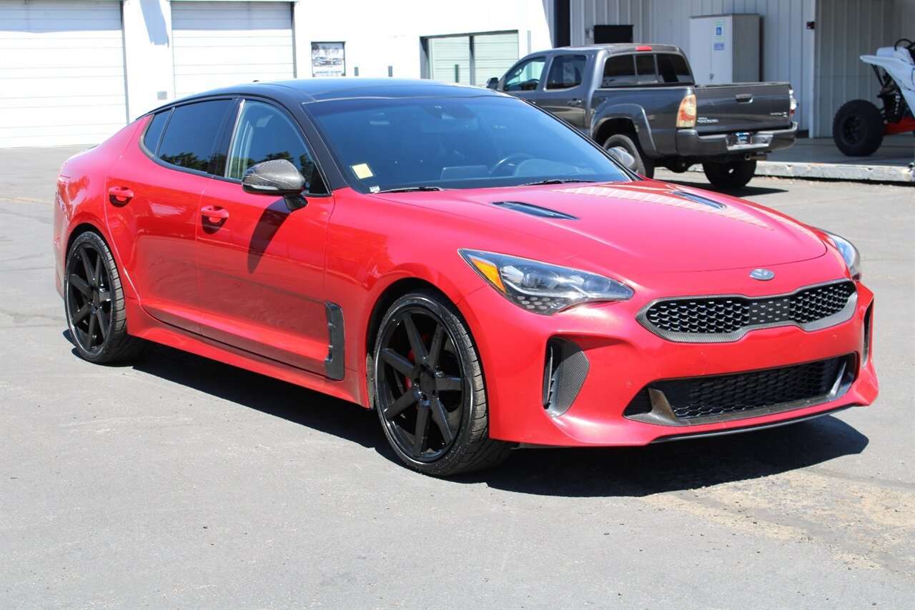 Used 2018 Kia Stinger GT2 AWD/4WD image 8