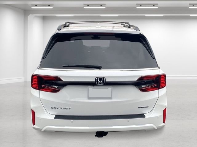 New 2026 Honda Odyssey Touring image 3