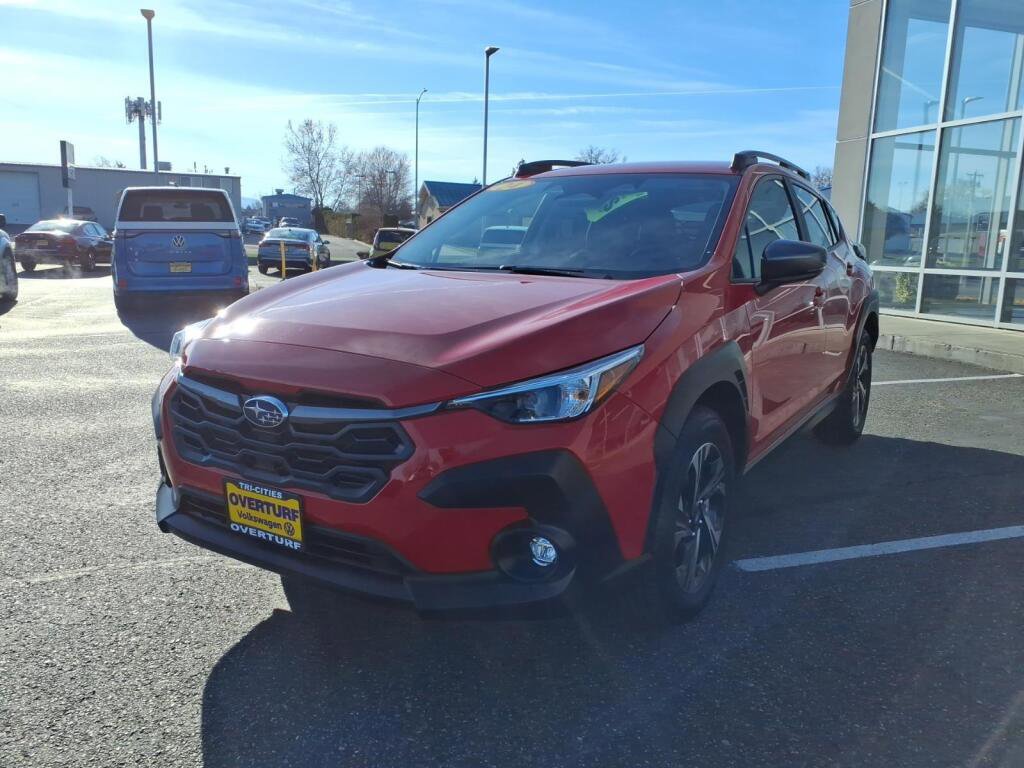 Used 2024 Subaru Crosstrek 2.0i Premium w/ Crosstrek Mirror Package AWD/4WD image 3