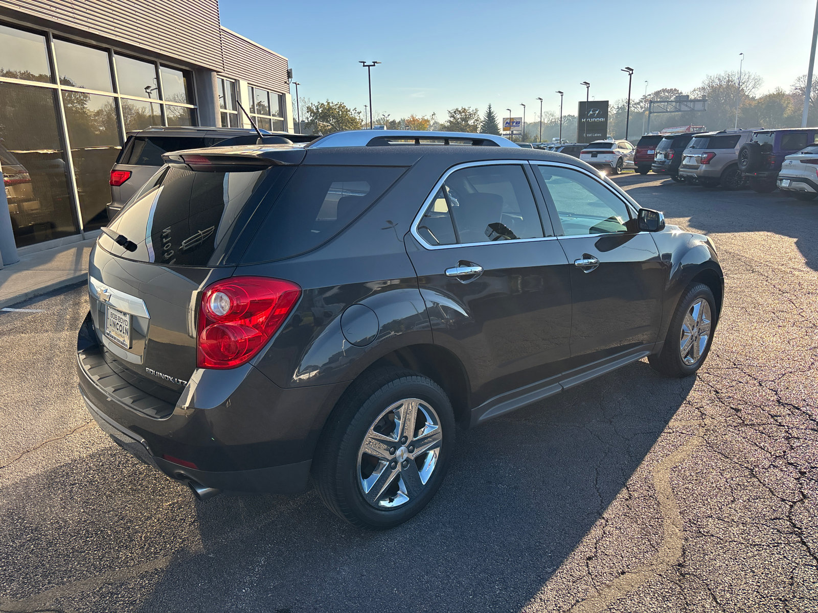 Used 2015 Chevrolet Equinox LTZ AWD/4WD image 7