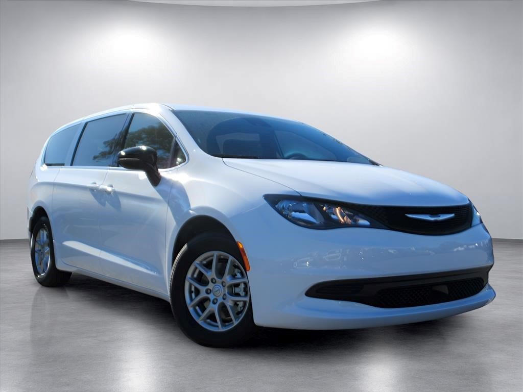 New 2026 Chrysler Voyager LX