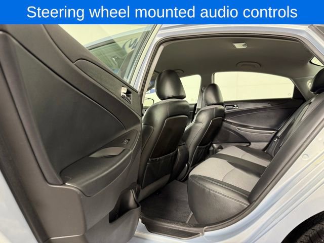 Used 2011 Hyundai Sonata SE image 11