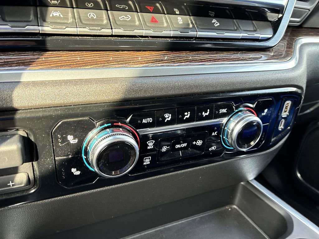 Used 2023 GMC Sierra 1500 Elevation image 17