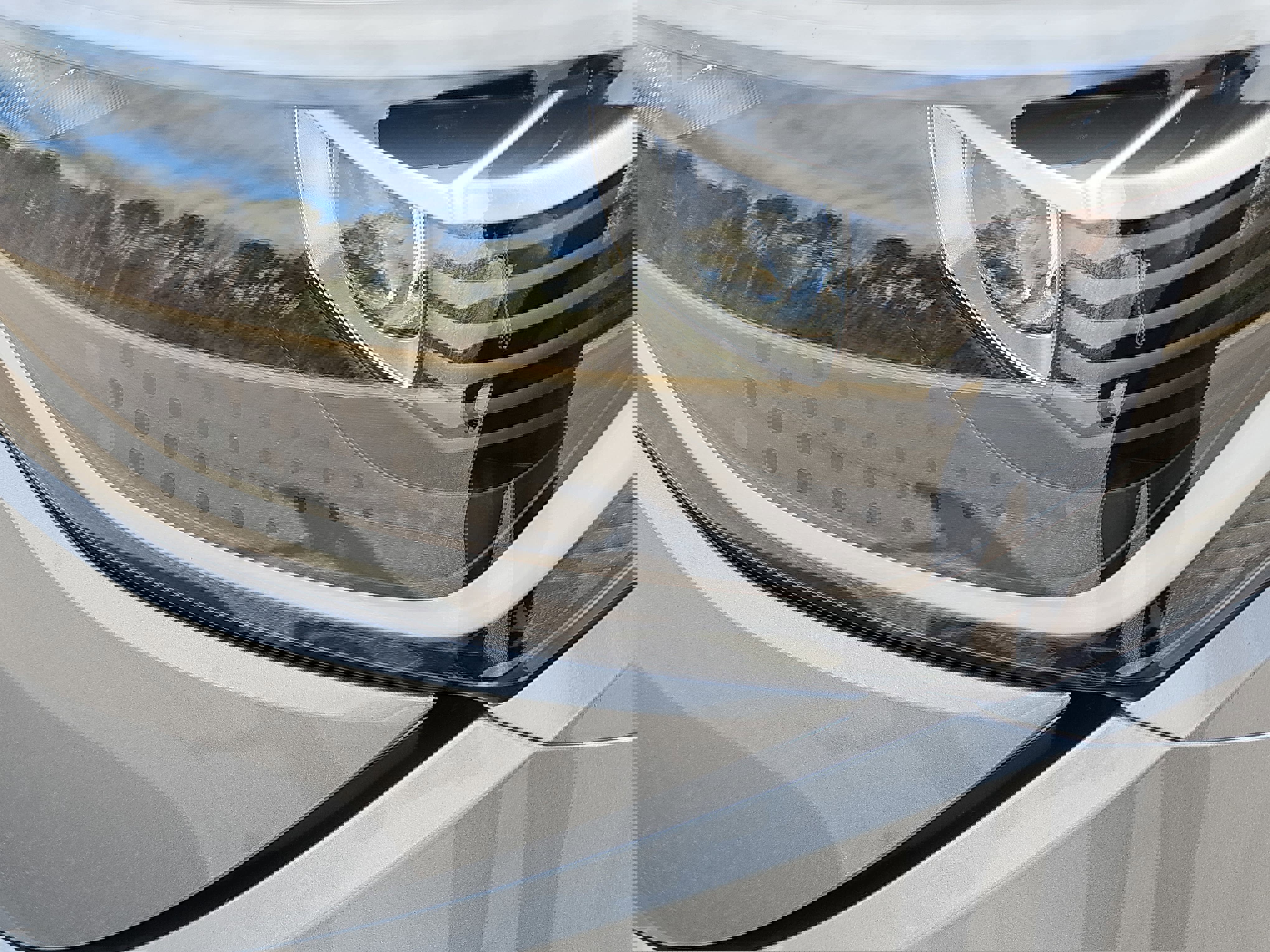 New 2025 Volkswagen ID. Buzz Pro S image 30