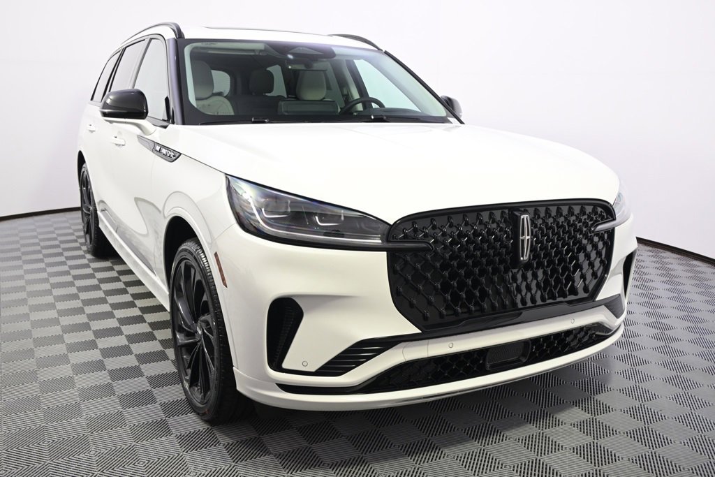 New 2026 Lincoln Aviator Reserve image 8