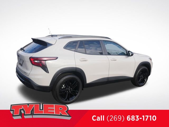 New 2026 Chevrolet Trax ACTIV w/ Driver Confidence Package FWD image 8