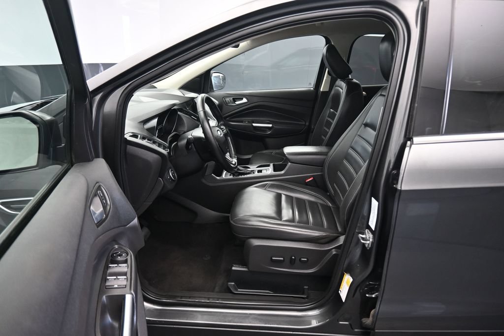 Used 2019 Ford Escape SEL AWD/4WD image 11