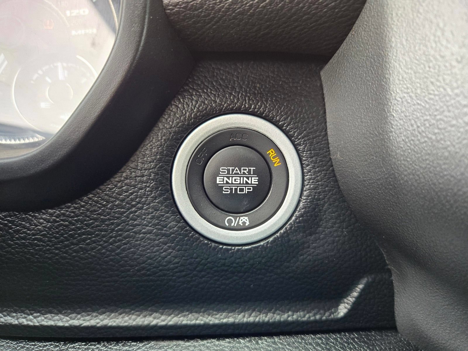 Used 2021 RAM 1500 Rebel w/ Cold Weather Group AWD/4WD image 18