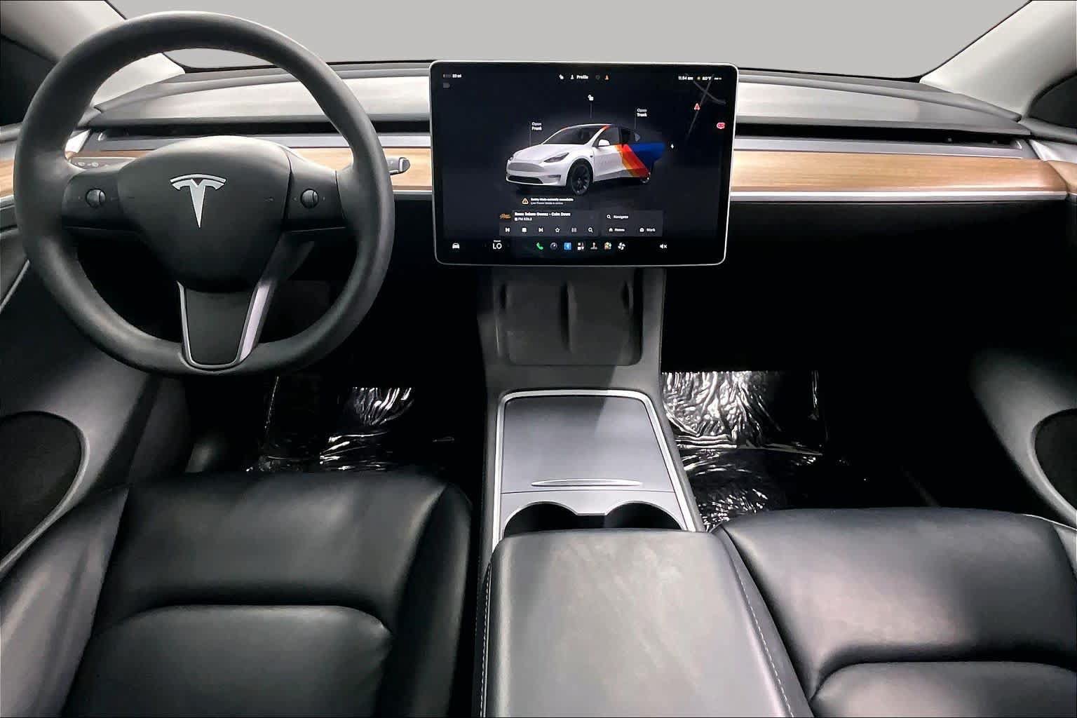 Used 2023 Tesla Model Y Long Range AWD/4WD image 15