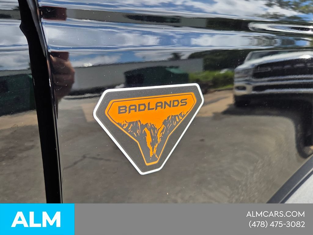 Used 2025 Ford Bronco Badlands AWD/4WD image 15