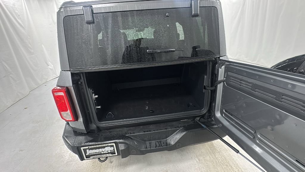 Used 2025 Ford Bronco Big Bend image 15