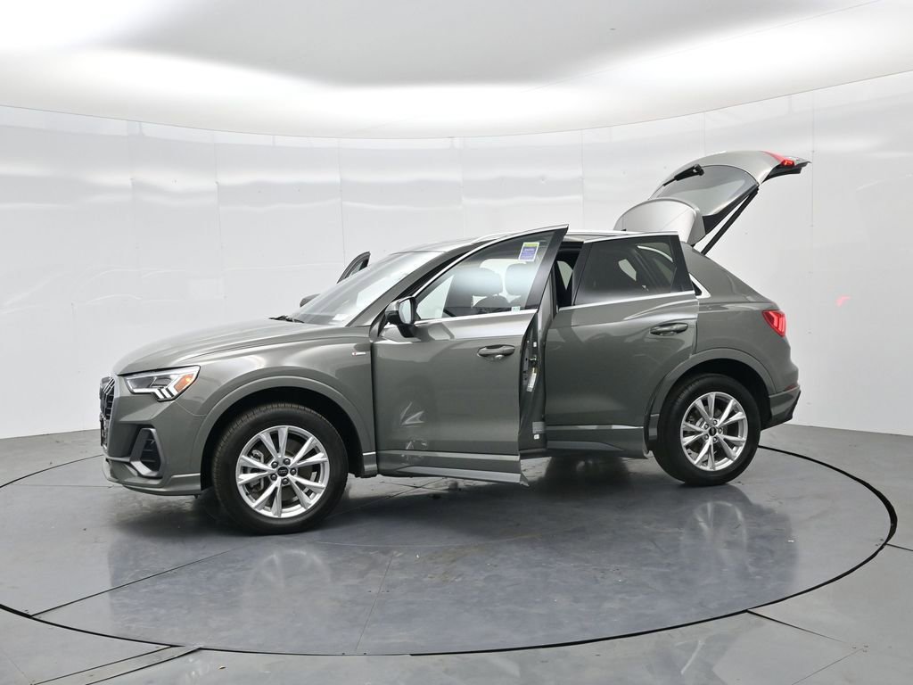 Used 2025 Audi Q3 2.0T Premium AWD/4WD image 36