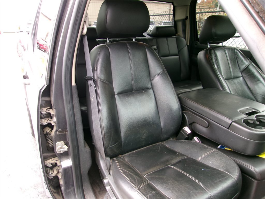 Used 2011 Chevrolet Silverado 1500 LT w/ All-Star Edition image 15