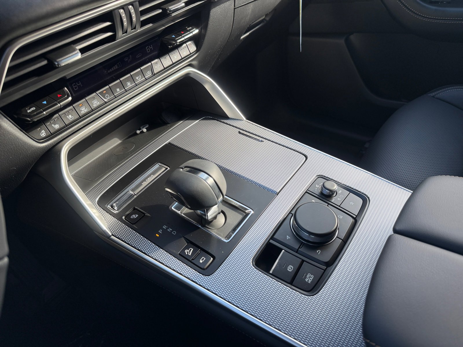 New 2026 MAZDA CX-90 Plug-In Hybrid w/ Premium Plus image 13