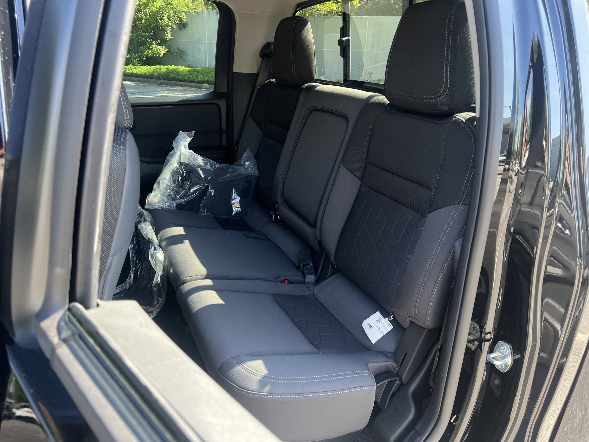 New 2026 Nissan Frontier SV w/ SV Convenience Package RWD image 15
