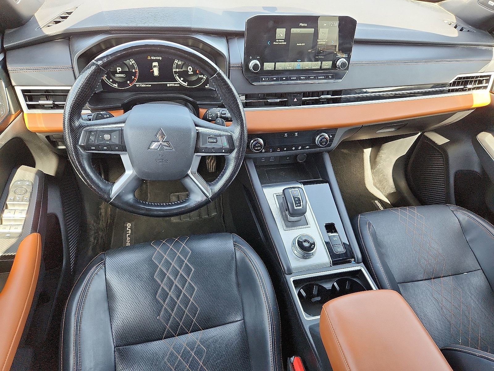 Used 2024 Mitsubishi Outlander SEL image 11