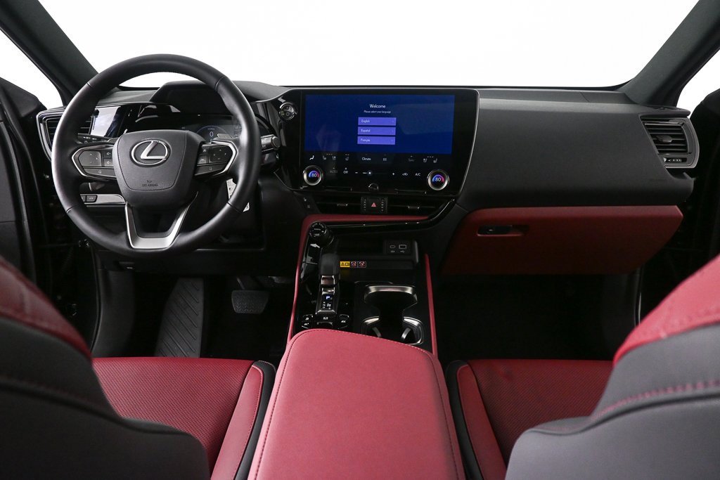 Used 2025 Lexus NX 300h AWD w/ Luxury Package image 15