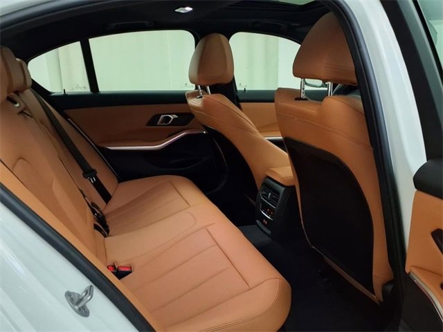 Used 2025 BMW 330i xDrive 330i xDrive w/ Premium Package image 33