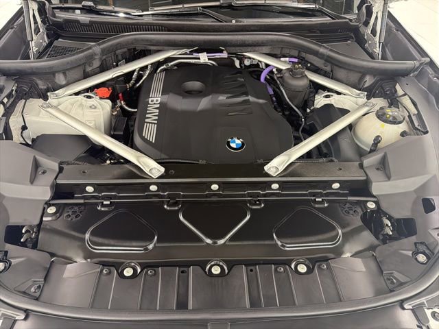 Certified 2024 BMW X6 xDrive40i w/ Parking Assistance Package image 43