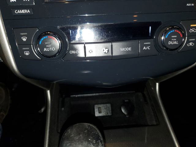 Used 2013 Nissan Altima 3.5 SL w/ Technology Pkg image 18